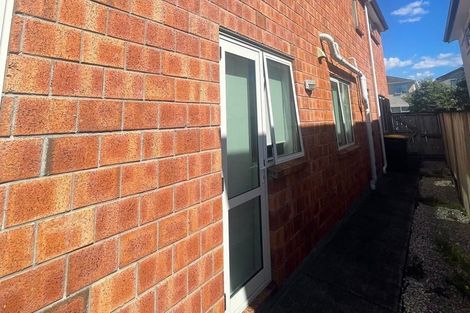 Photo of property in 15 Carrickdawson Drive, Flat Bush, Auckland, 2019