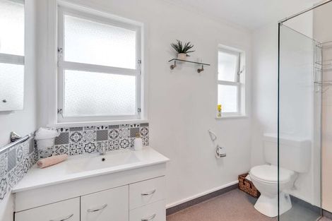 Photo of property in 2a Harris Street, Feilding, 4702