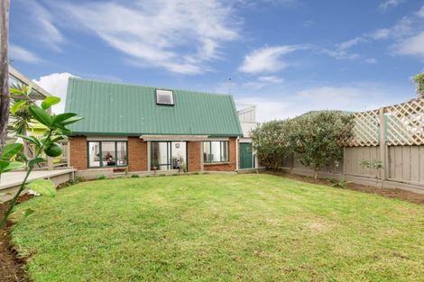 Photo of property in 1/9 Barcroft Place, Clendon Park, Auckland, 2103