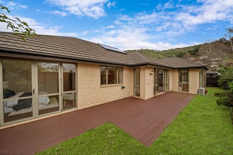 Photo of property in 2/69 Bowenvale Avenue, Cashmere, Christchurch, 8022