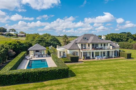 Photo of property in 204 Broomfields Road, Whitford, Howick, 2571