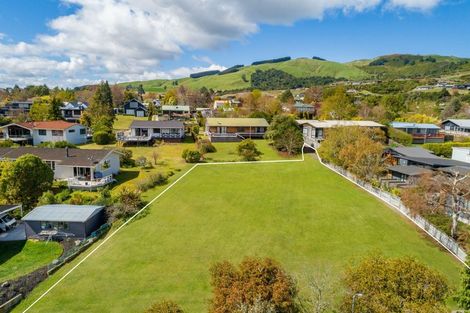 Photo of property in 44 Marina Terrace, Kinloch, Taupo, 3377