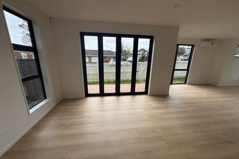 Photo of property in 4/44 Abercrombie Street, Howick, Auckland, 2014