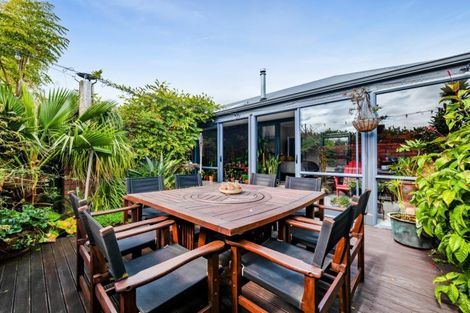 Photo of property in 69f Karamea Street, Whalers Gate, New Plymouth, 4310