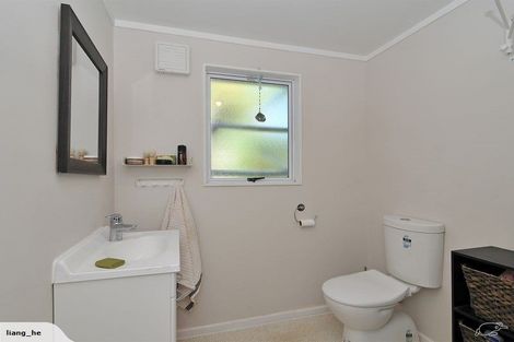 Photo of property in 13a Bristol Street, Island Bay, Wellington, 6023