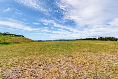 Photo of property in 17 Te Roera Drive, Taradale, Napier, 4112