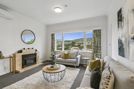 Photo of property in 5 Harland Street, Brooklyn, Wellington, 6021