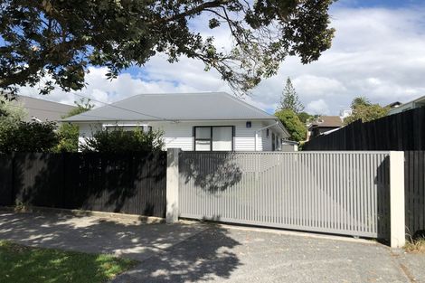 Photo of property in 16 Grand Drive, Remuera, Auckland, 1050