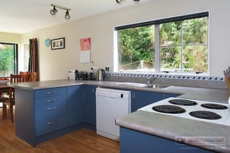 Photo of property in 16 Stonefield Place, Johnsonville, Wellington, 6037