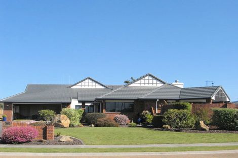 Photo of property in 2 Sanctuary Key, Papamoa Beach, Papamoa, 3118