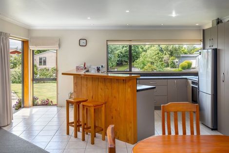 Photo of property in 17 Ruahine Street, Dannevirke, 4930