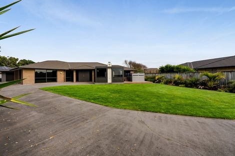Photo of property in 25b Dolphin Parade, Bell Block, New Plymouth, 4312