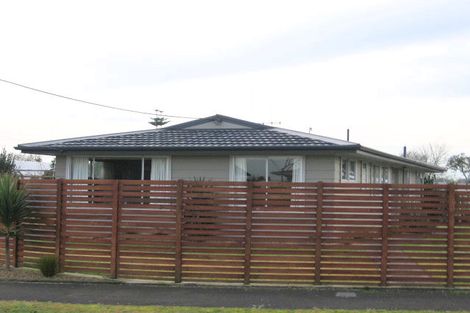 Photo of property in 37 Mears Road, St Andrews, Hamilton, 3200
