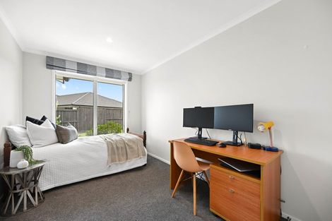 Photo of property in 18 Drower Glen, Flagstaff, Hamilton, 3210