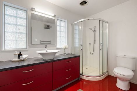 Photo of property in 8 Crowden Place, Harrowfield, Hamilton, 3210