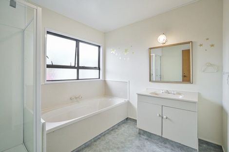 Photo of property in 1002 Reka Street, Akina, Hastings, 4122