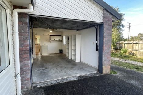 Photo of property in 8a Langton Road, Stanmore Bay, Whangaparaoa, 0932