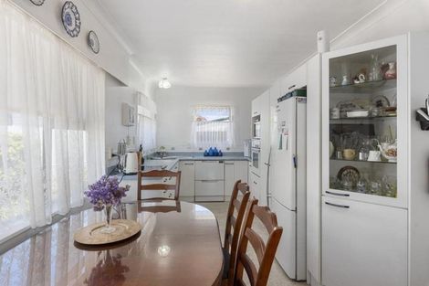 Photo of property in 20 Stirling Street, Levin, 5510