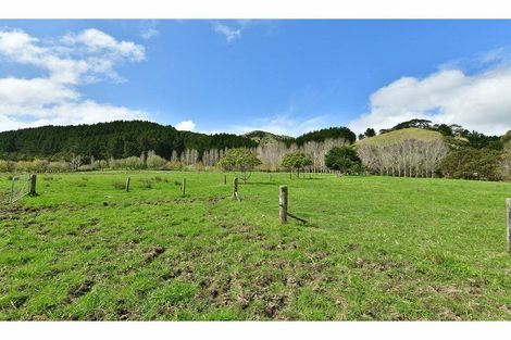 Photo of property in 2882 Kaipara Coast Highway, Glorit, Warkworth, 0984