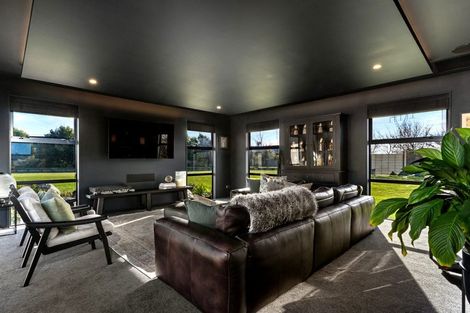 Photo of property in 56 Kingsdowne Drive, West Melton, 7618