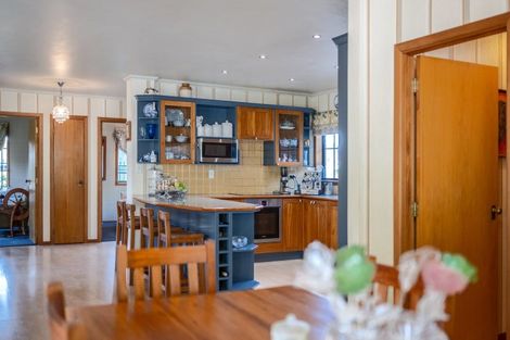 Photo of property in 36 Oakwood Grove, Eastern Beach, Auckland, 2012