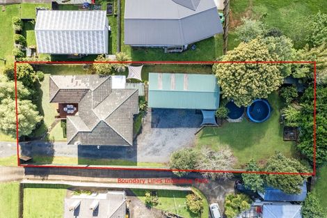 Photo of property in 17 Howden Street, Waiuku, 2123