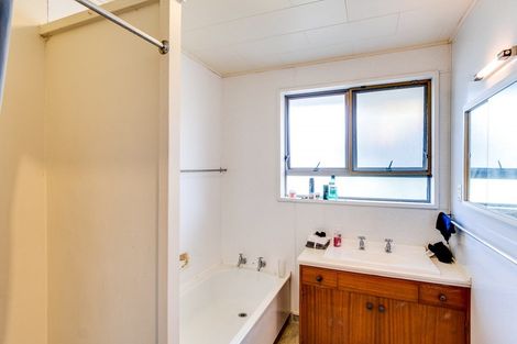 Photo of property in 3/31 Middle Road, Havelock North, 4130