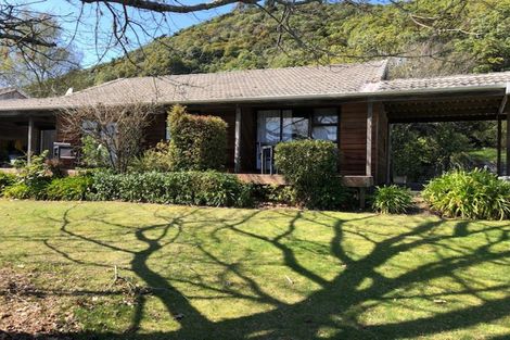 Photo of property in 6 Tangitu Street, Motuoapa, 3382