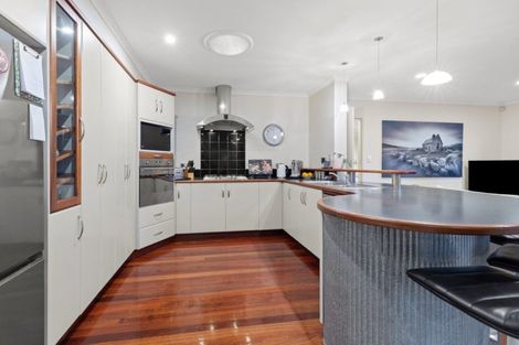 Photo of property in 84 Sovereign Drive, Papamoa Beach, Papamoa, 3118