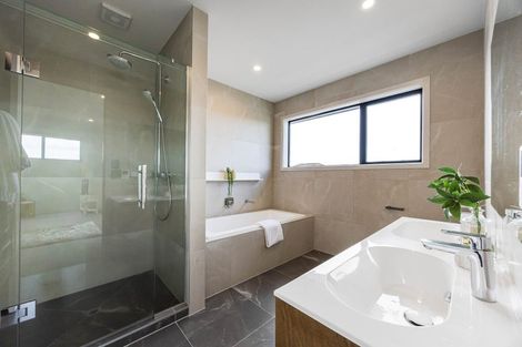 Photo of property in 32 Grut Greens, Silverdale, 0932