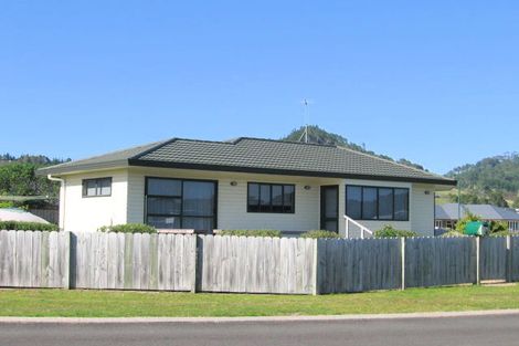 Photo of property in 2 Morcom Drive, Cooks Beach, Whitianga, 3591