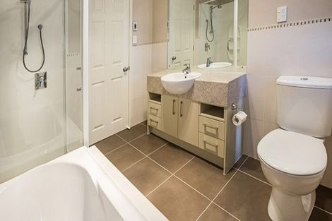 Photo of property in 6 Briar Vale Place, Flat Bush, Auckland, 2016