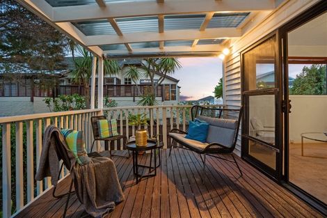 Photo of property in 3/25 Heathcote Road, Castor Bay, Auckland, 0620
