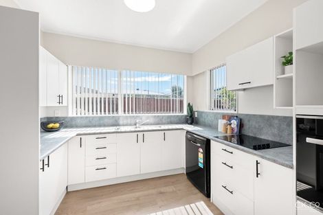 Photo of property in 5 Ferretti Grove, Avalon, Lower Hutt, 5011