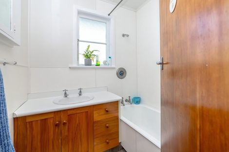 Photo of property in 19 Surrey Street, Solway, Masterton, 5810