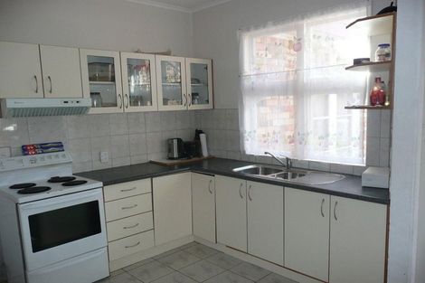 Photo of property in 6 Ballance Avenue, Papatoetoe, Auckland, 2104