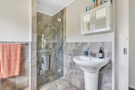 Photo of property in 70a Catherine Crescent, Whitianga, 3510