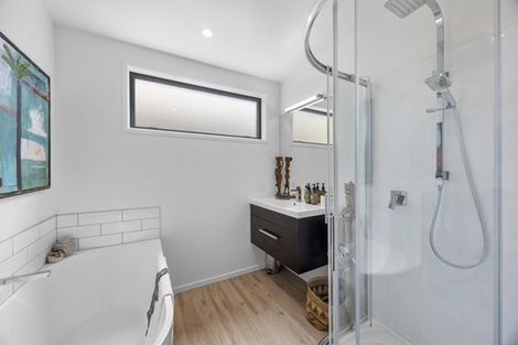 Photo of property in 42 Obelisk Street, Wanaka, 9305