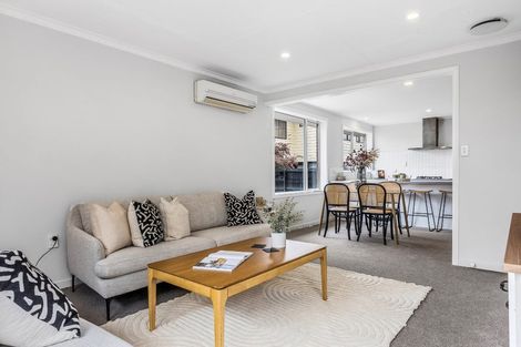 Photo of property in 44 Flower Street, Bryndwr, Christchurch, 8053