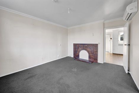 Photo of property in 27 Strange Street, Waitara, 4320