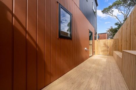 Photo of property in 6/18 Dellwood Avenue, Henderson, Auckland, 0612