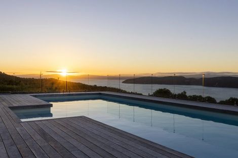 Photo of property in 35 Locheagles Rise, Kinloch, Taupo, 3377