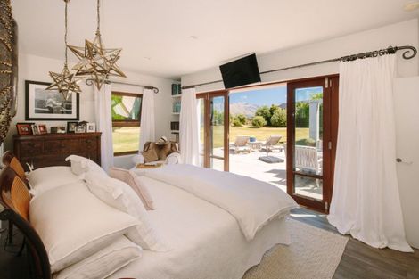Photo of property in 20 Waimana Place, Wanaka, 9305