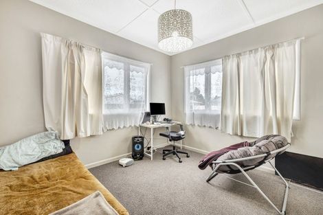 Photo of property in 6b Sunnyside Road, Nawton, Hamilton, 3200