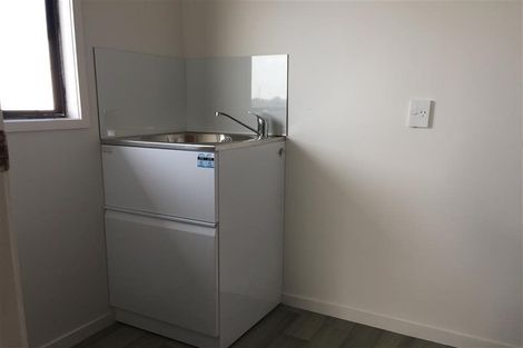 Photo of property in 101 Don Buck Road, Massey, Auckland, 0614