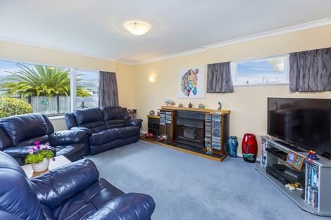 Photo of property in 7 Te Puni Grove, Elderslea, Upper Hutt, 5018