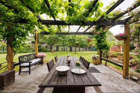 Photo of property in 552 Porewa Road, Marton, 4787