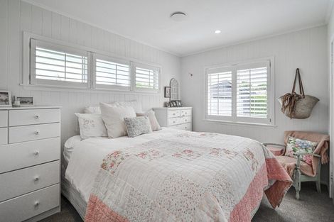 Photo of property in 805 Maitland Crescent, Mayfair, Hastings, 4122