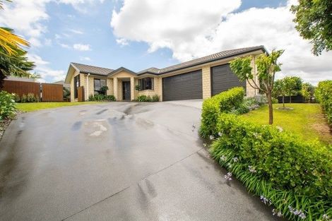 Photo of property in 18 Rosella Drive, Welcome Bay, Tauranga, 3112