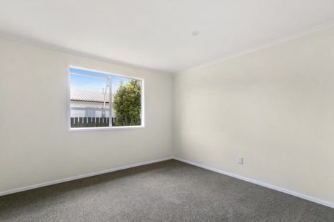 Photo of property in 4 Wellington Road, Wainuiomata, Lower Hutt, 5014